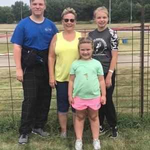 Meet your Posher, Connie